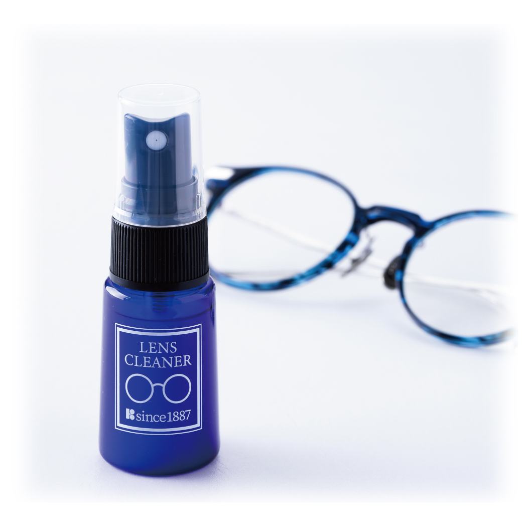 金鳳堂全店でオリジナルレンズクリーナー液の 「無料補充サービス※」を